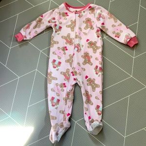 Kids Headquarters Gingerbread footsie pajamas